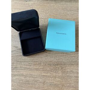 Tiffany Earring Gift Storage Black Suede Leather Box Empty‎ Holder